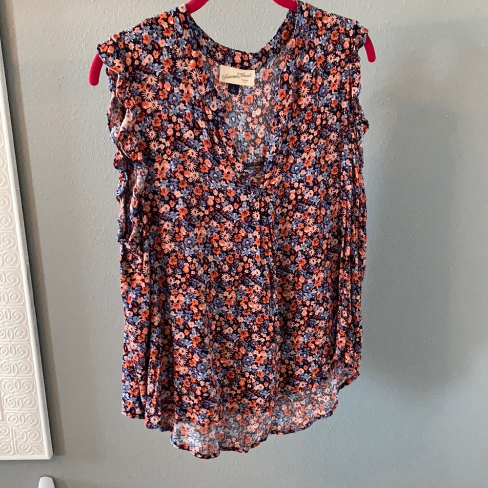 Sleeveless Floral Top
